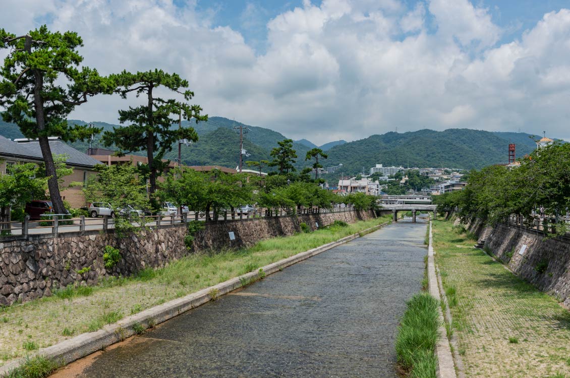 芦屋川